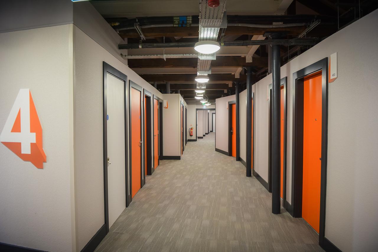 Easyhotel Манчестер Экстерьер фото
