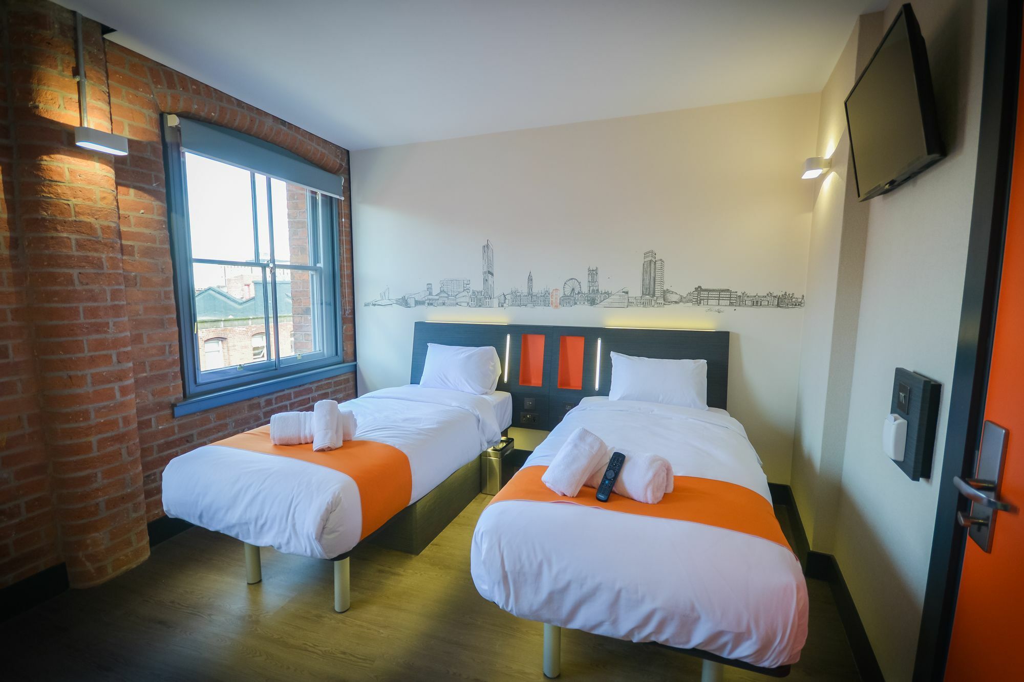 Easyhotel Манчестер Экстерьер фото