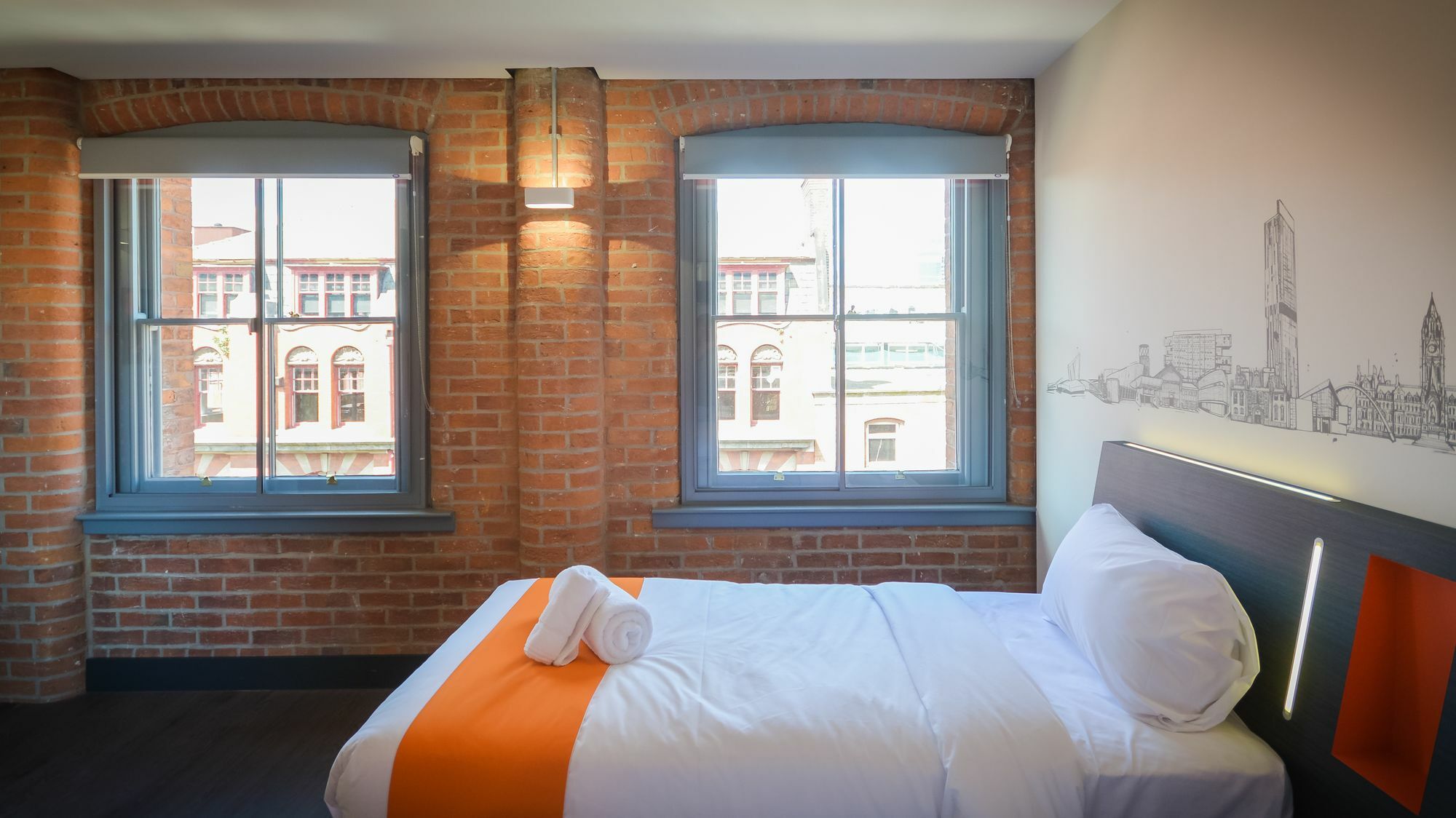 Easyhotel Манчестер Экстерьер фото