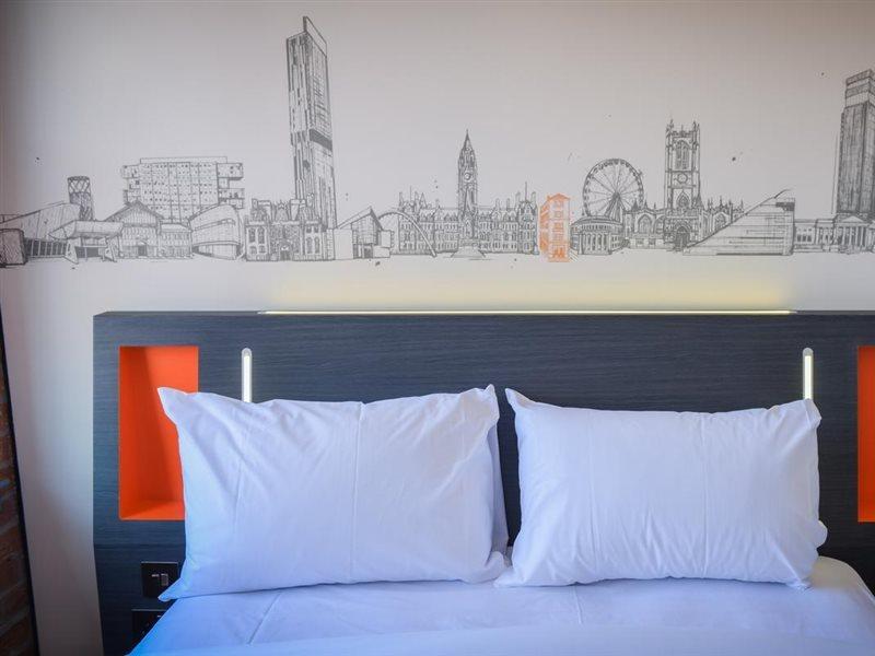 Easyhotel Манчестер Экстерьер фото